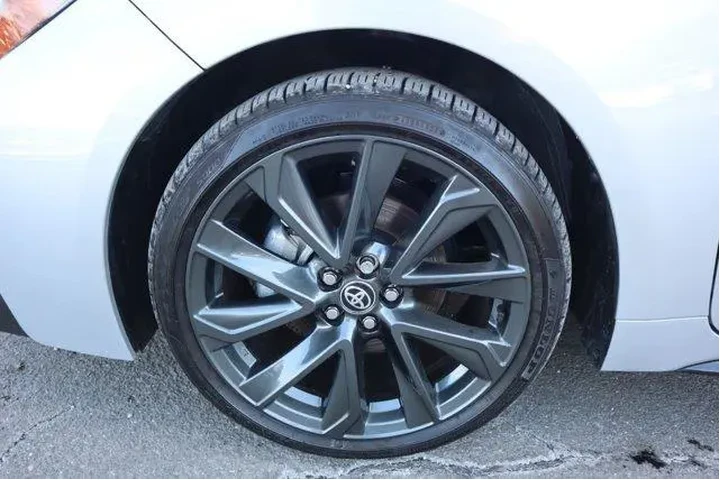 $24305 : Toyota Corolla 2025 SE 4dr S image 10