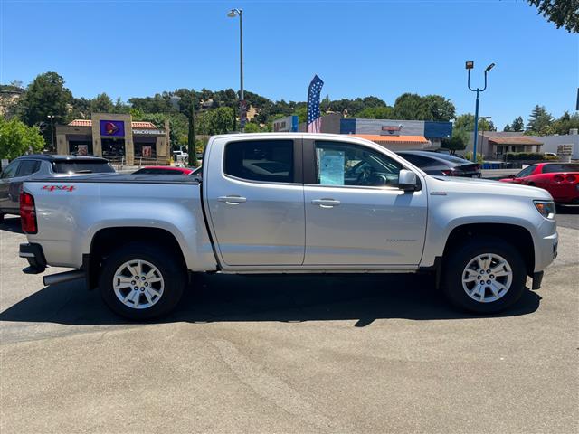 $25995 : 2018 Colorado 4WD Crew Cab 12 image 7