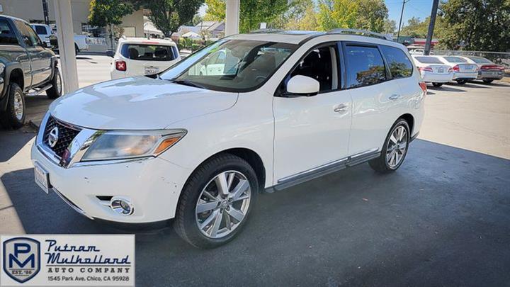 2014 Pathfinder Platinum 4WD image 8