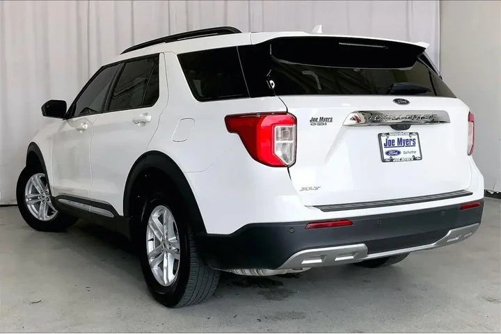 $29991 : Ford Explorer 2024 XLT 4dr S image 5