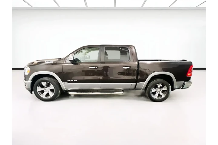 $27800 : Ram 1500 2019 4x4 Laramie 4d image 2