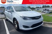 $14990 : PRE-OWNED 2018 CHRYSLER PACIF thumbnail