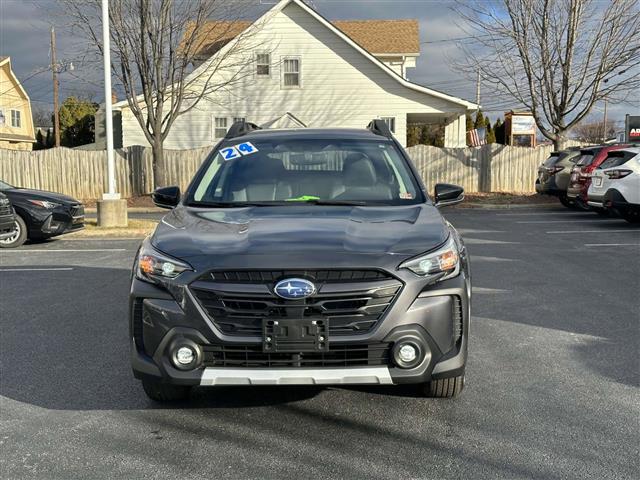 $32584 : PRE-OWNED 2024 SUBARU OUTBACK image 6