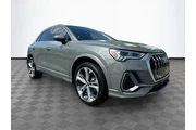 $21345 : Audi Q3 2021 AWD quattro S l thumbnail
