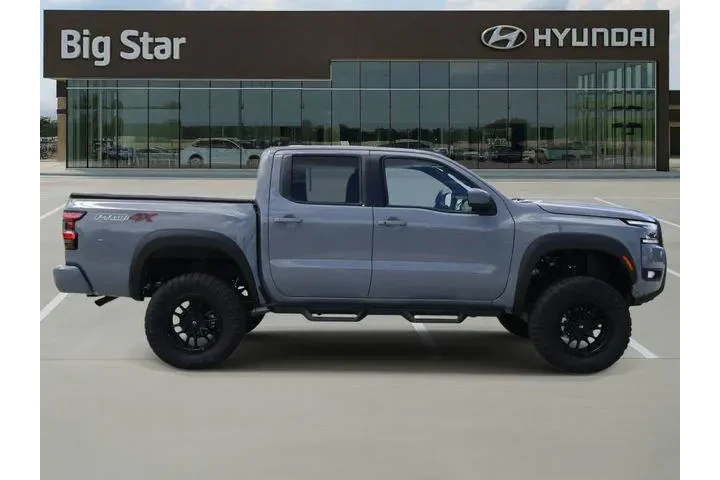 $39113 : Nissan Frontier 2025 4x4 PRO image 5