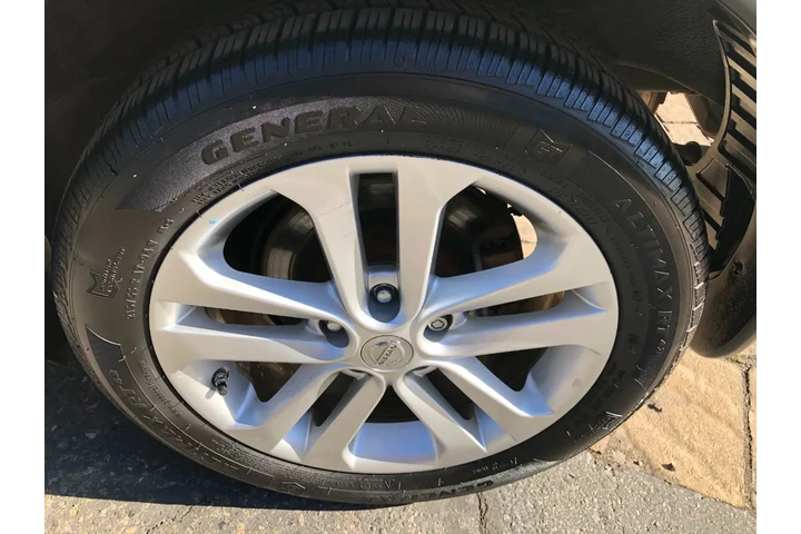 $11990 : 2011 Juke SL AWD image 9