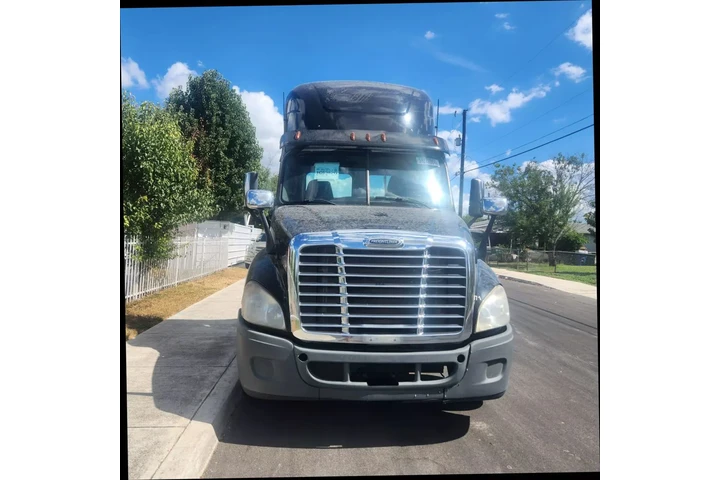 $10995 : 2014 FREIGHTLINER CASCADIA201 image 3