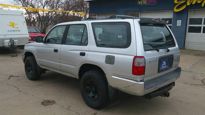 $6999 : 2000 4Runner image 9