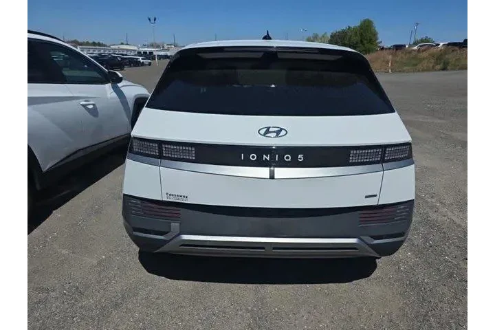 $27850 : Hyundai IONIQ 5 2023 AWD SEL image 9