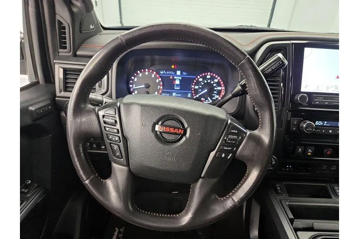 $31998 : Nissan Titan 2020 4x4 PRO-4X image 10