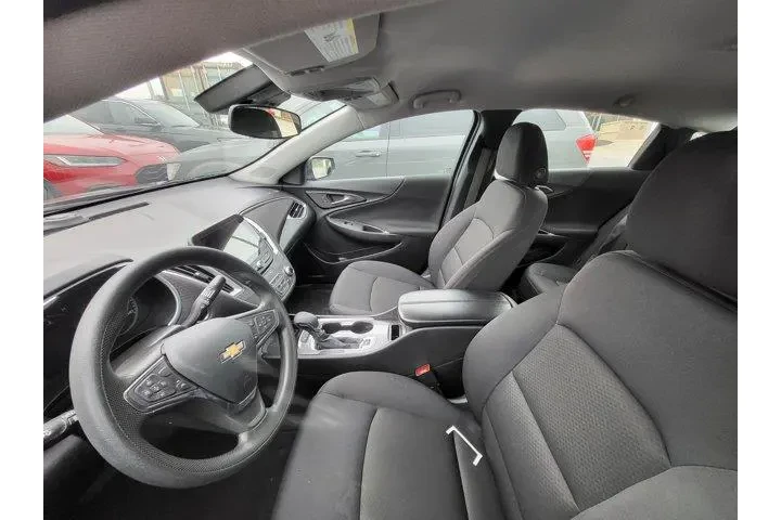 $18920 : Chevrolet Malibu 2024 LT 4dr image 10