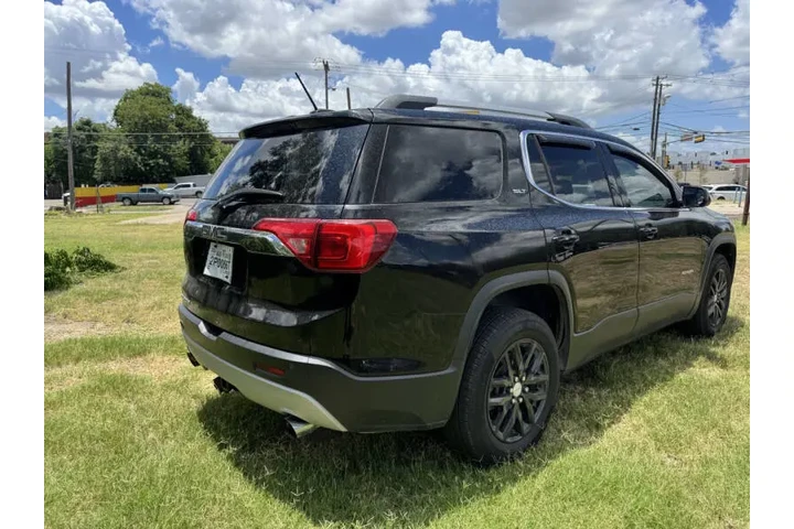 2019 GMC Acadia SLT-1 image 5