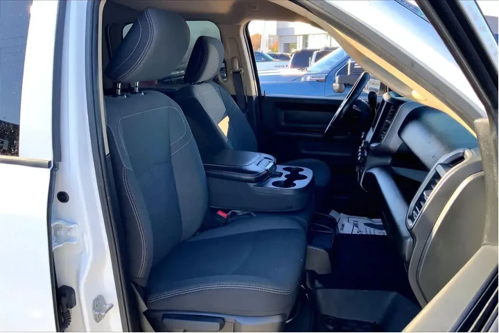 $37825 : Ram 3500 2020 4x4 Tradesman image 7