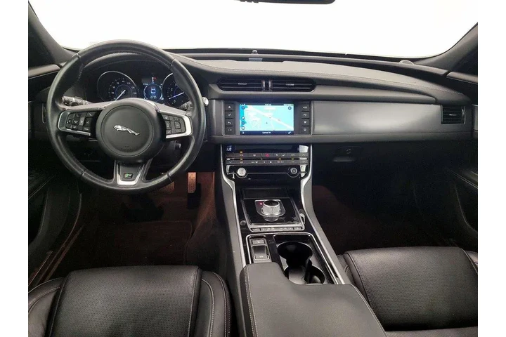 $20998 : Jaguar XF 2016 AWD R-Sport 4 image 9