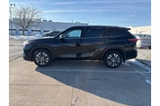 $27499 : Toyota Highlander 2021 AWD X thumbnail