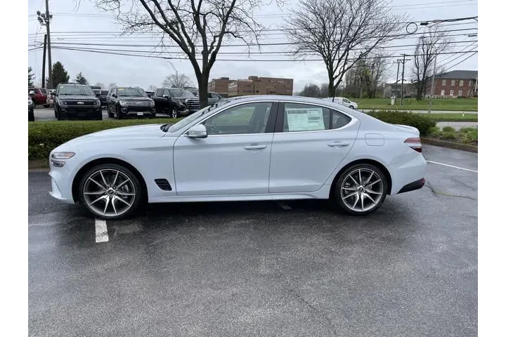 $28800 : Genesis G70 2022 2.0T 4dr Se image 8