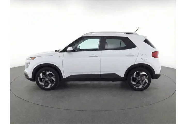 $18675 : Hyundai VENUE 2024 Limited 4 image 6