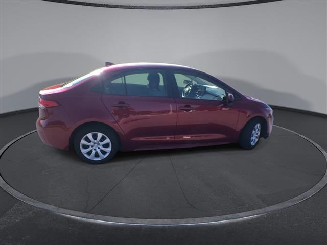 $22000 : PRE-OWNED 2022 TOYOTA COROLLA image 9