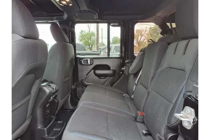 $38988 : Jeep Wrangler 2023 4x4 Rubic image 9