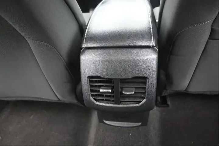 $17998 : Ford Fusion 2020 SE 4dr Seda image 10