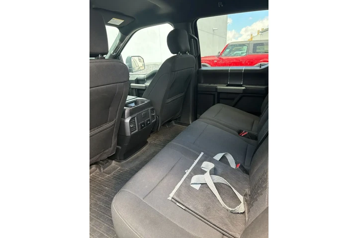 $20900 : Ford F-150 2018 4x2 Lariat 4 image 9
