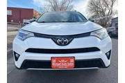 $17495 : 2017 RAV4 SE thumbnail