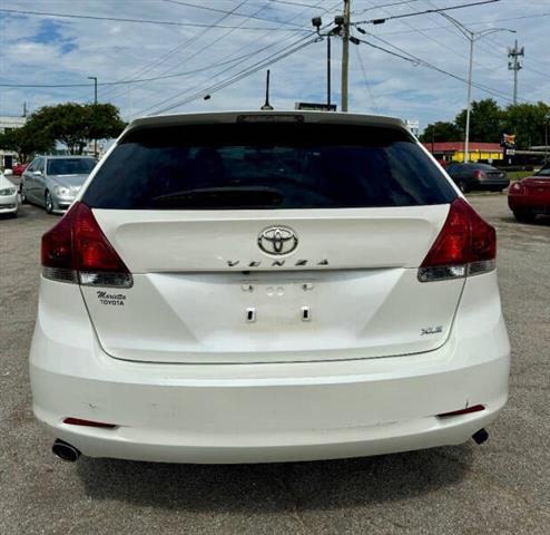 $8900 : 2015 Venza XLE image 6