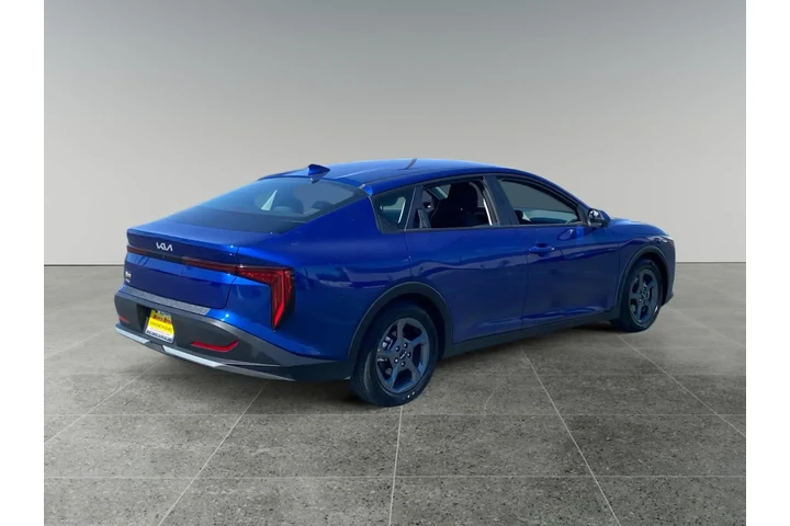 $32521 : Kia K4 2025 image 5