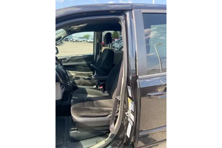 $19875 : Dodge Grand Caravan 2015 SE image 5