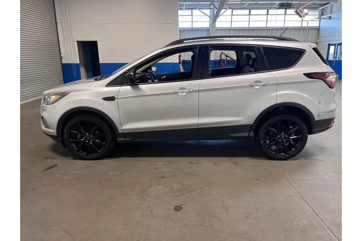 $10556 : Ford Escape 2018 SE 4dr SUV image 6