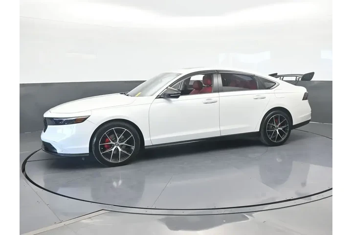 $23990 : Honda Accord 2024 EX 4dr Sed image 2