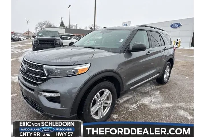 $29999 : Ford Explorer 2023 AWD XLT 4 image 1