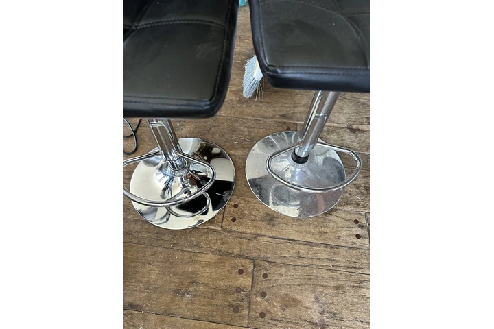 Glass cleaning house image 8