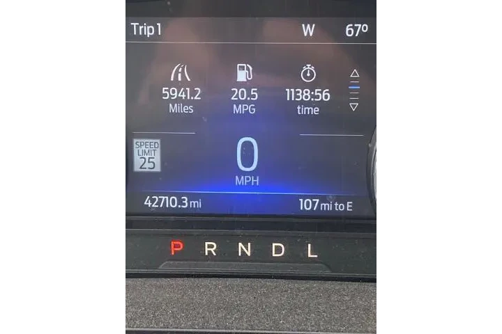 $31182 : Ford Explorer 2023 AWD XLT 4 image 9