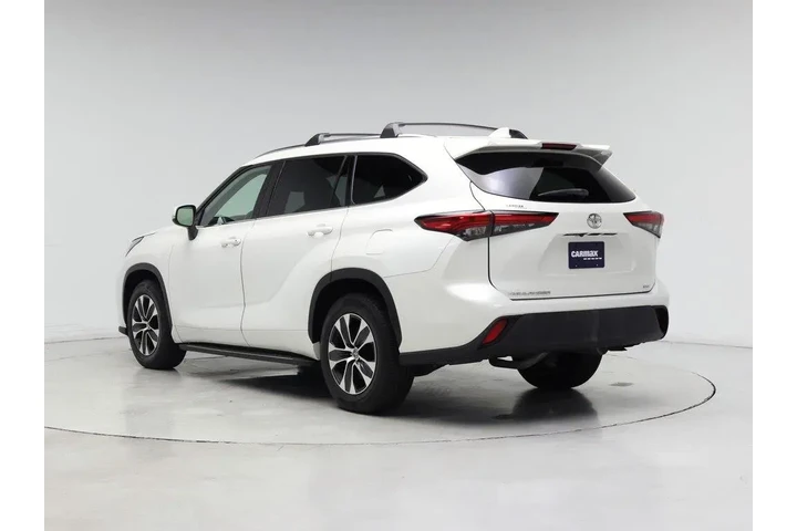 $24998 : Toyota Highlander 2021 XLE 4 image 2
