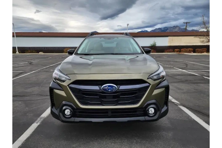 $24450 : 2024 Outback Premium image 4