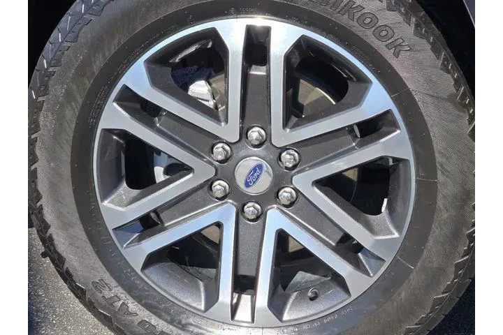 $39056 : Ford F-150 2023 4x4 XL 4dr S image 8