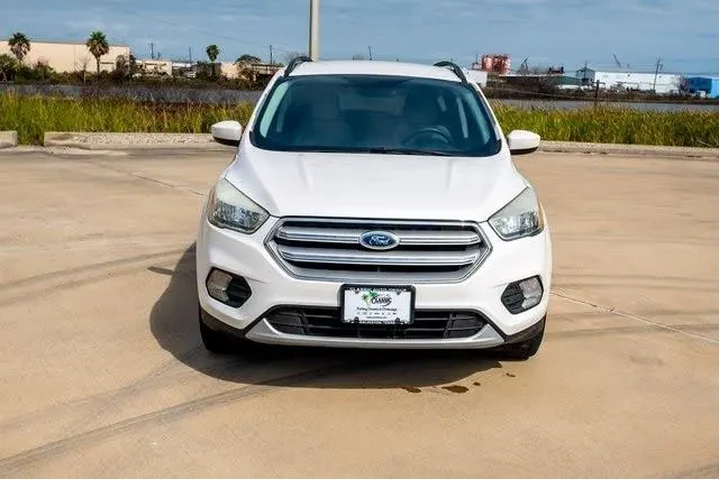$9872 : Ford Escape 2018 SE 4dr SUV image 9