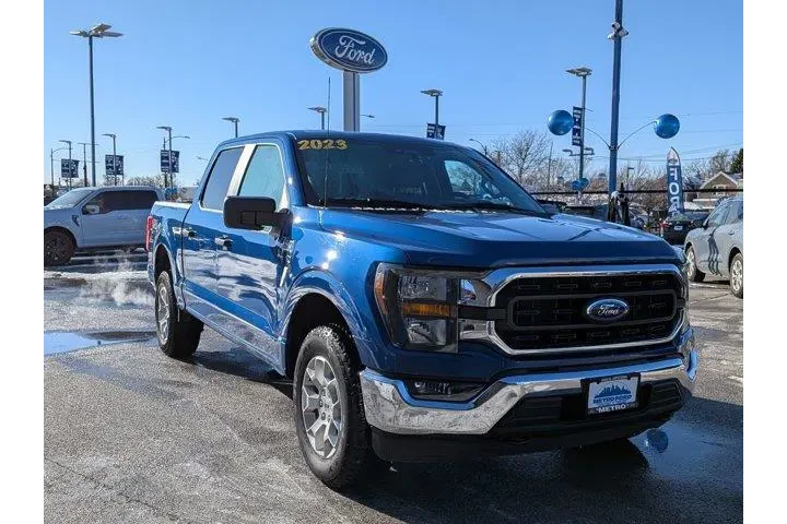 $33997 : Ford F-150 2023 4x4 XLT 4dr image 1