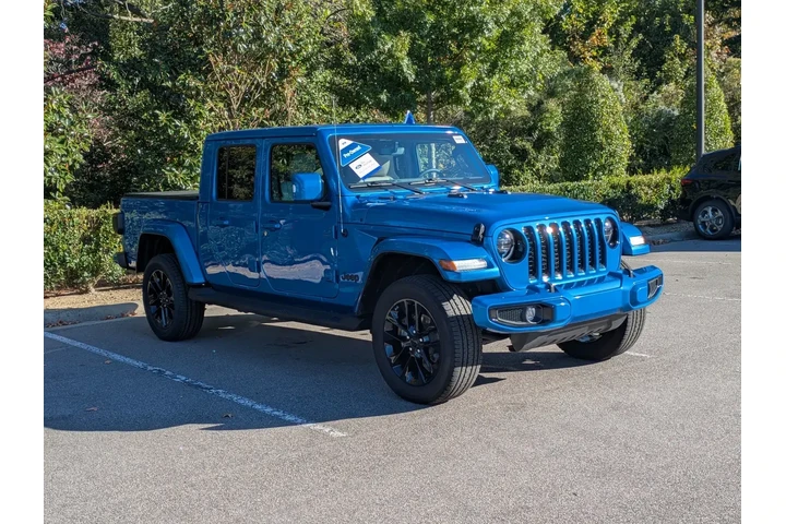 $38856 : Jeep Gladiator 2023 4x4 Over image 1