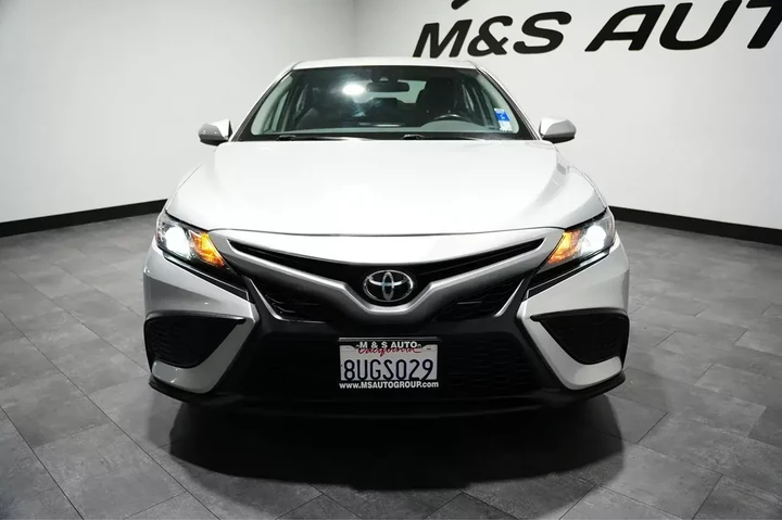 $24107 : 2021 Camry image 8