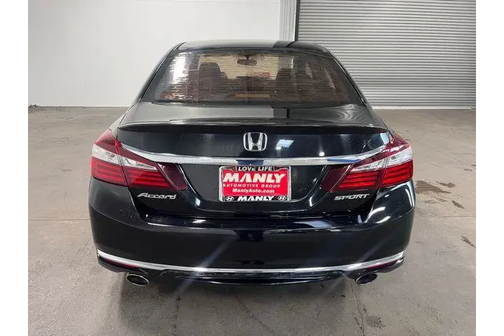 $19522 : Honda Accord 2017 Sport 4dr image 4