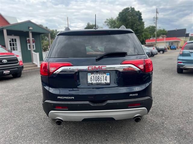 $16990 : 2017 GMC Acadia image 2