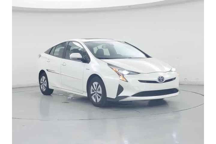 $15998 : Toyota Prius 2017 Four 4dr H image 1