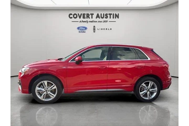 $26441 : Audi Q3 2022 AWD quattro S l image 10