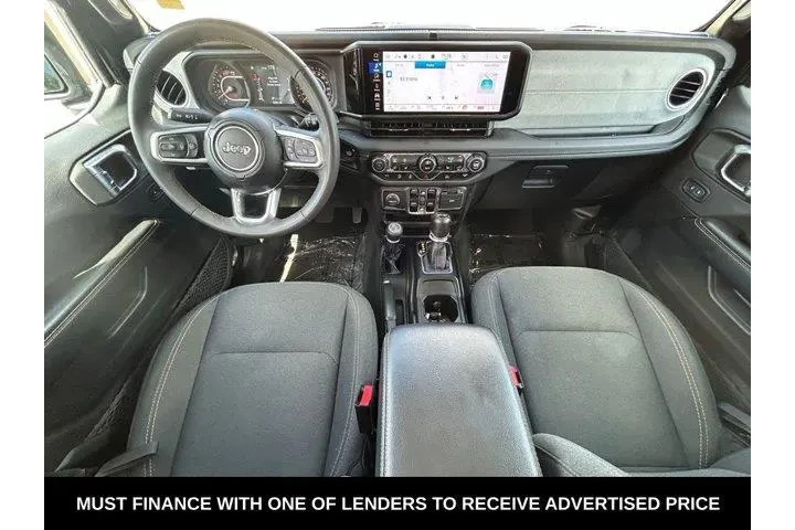 $29019 : Jeep Wrangler 2024 4x4 Sahar image 3