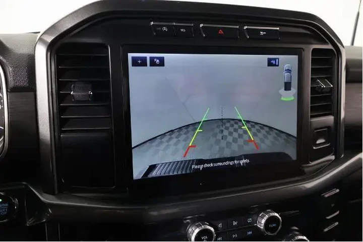 $39526 : Ford F-150 2023 4x4 XLT 4dr image 6