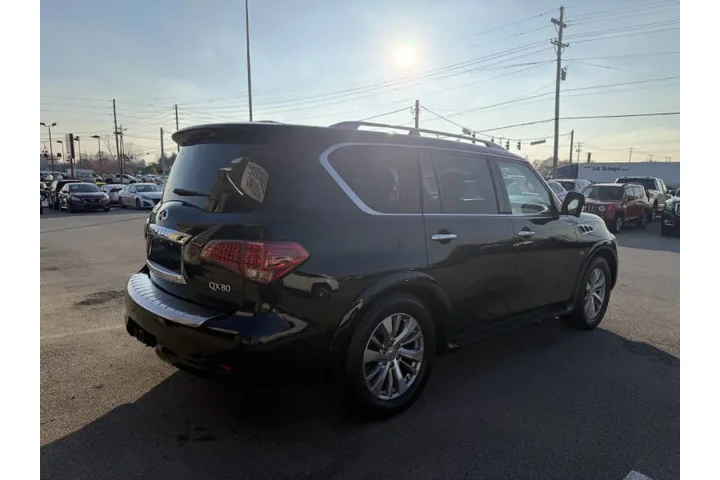 $10850 : 2017 QX80 image 7