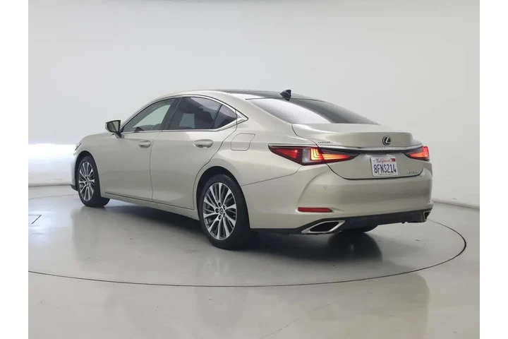 $29998 : Lexus ES 350 2019 Luxury 4dr image 2
