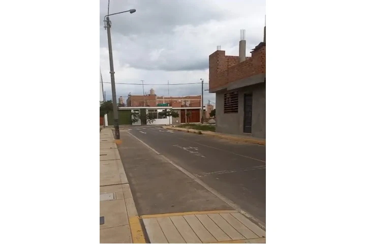 $75000 : VENTA DE TERRENO 90 M2 (soles) image 4